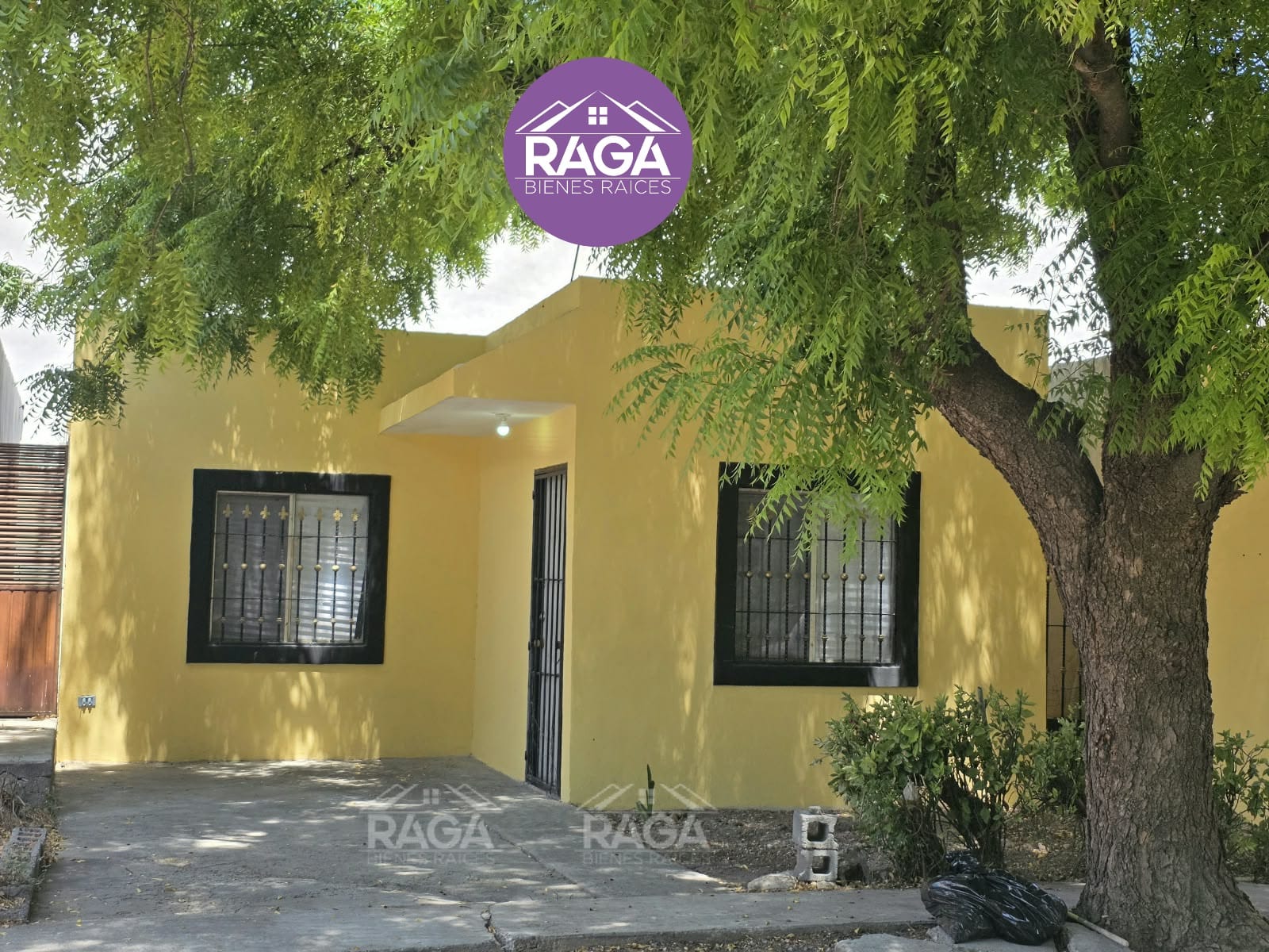 CASA EN VENTA EN FRACC. NACIONES UNIDAS