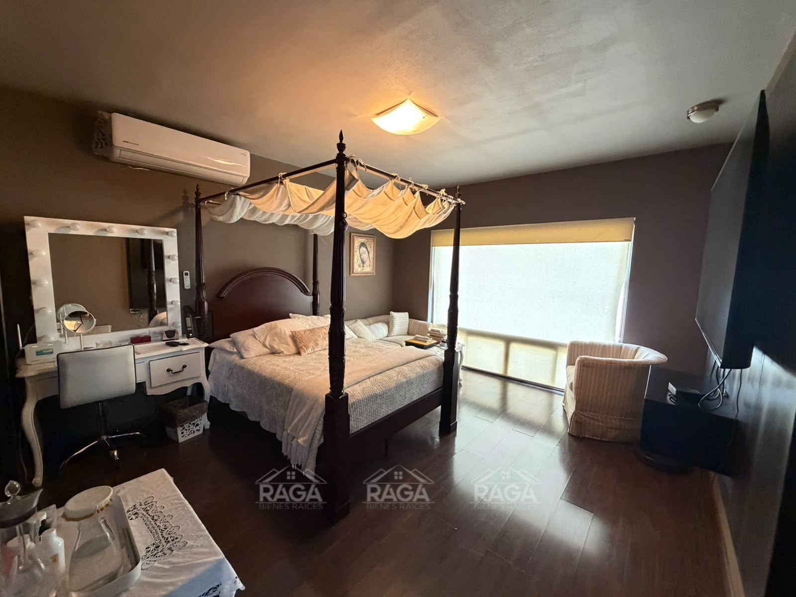 CASA AMUEBLADA EN PRIVANZAS I - Imagen 10
