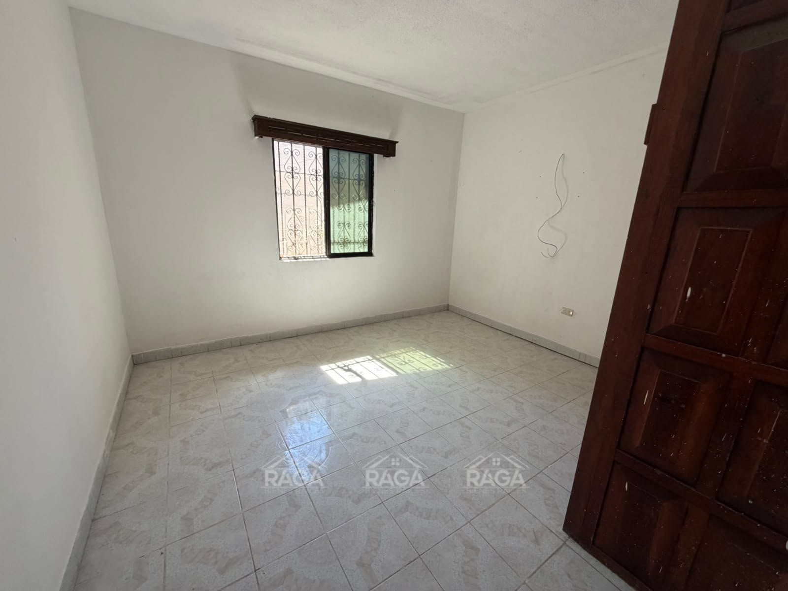 CASA DE UN PISO UBICADA EN FRACCIONAMIENTO VAMOS TAMAULIPAS - Imagen 11