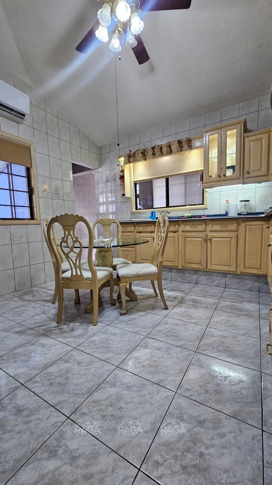 CASA EN FRACC. VALLE DE AGUAYO - Imagen 22