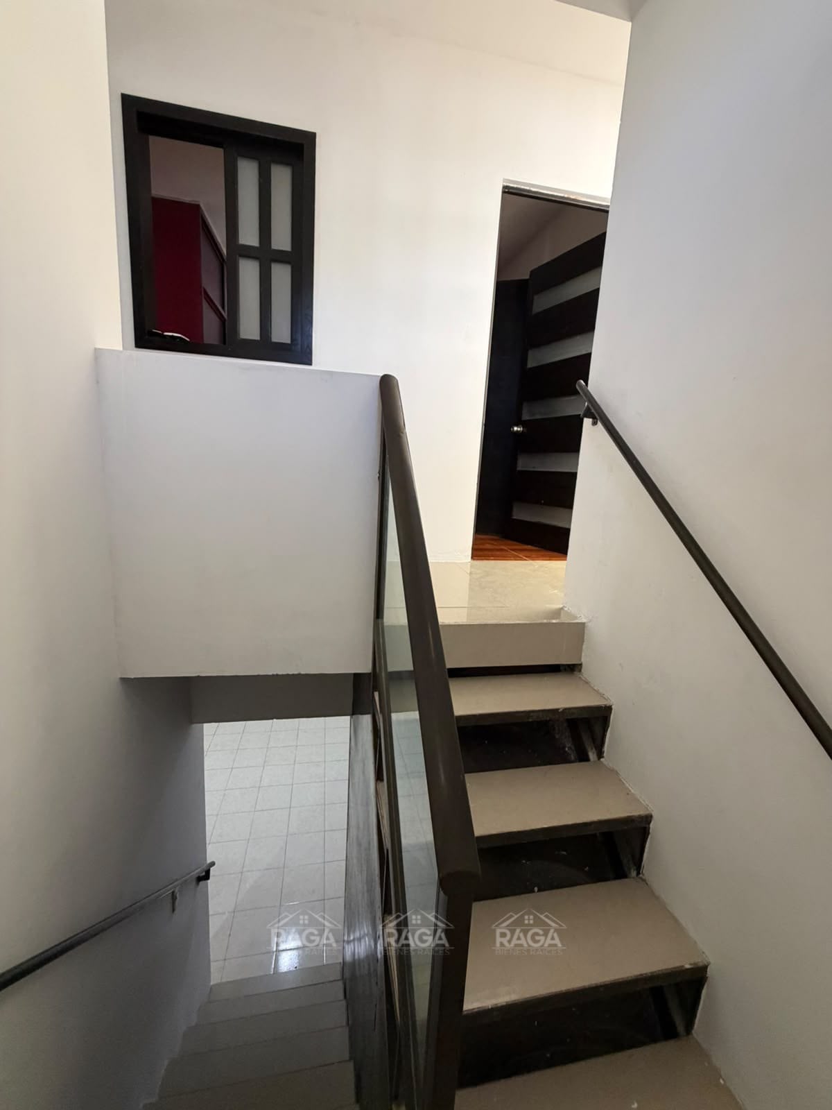 CASA SOBRE AVENIDA LAS TORRES!!! AL NORTE DE LA CIUDAD - Imagen 13